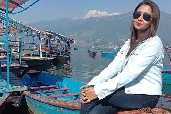 1 Hours Fewa Lake Rowing Trip From Pokhara - Pickup, Timing, and Boatman Care in Pokhara