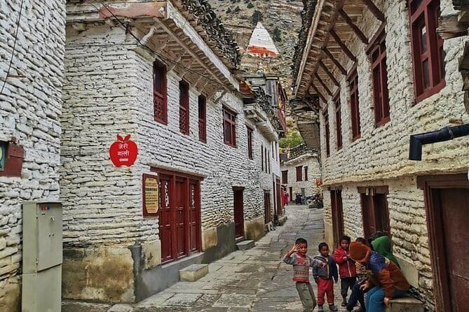 2-Day Scenic Mustang Tour: Pokhara to Jomsom, Kagbeni & Muktinath - Jomsom: Range Views Plus Thakali Atmosphere