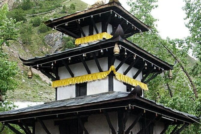 2-Day Scenic Mustang Tour: Pokhara to Jomsom, Kagbeni & Muktinath - Private 4WD Pickup And English Driver: The Real Comfort Factor