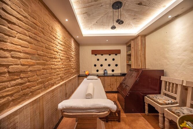 29 Day Ayurveda & Yoga Retreat in Kathmandu, Nepal - The Therapy Menu: Panchakarma, Shirodhara, Abhyanga, and More