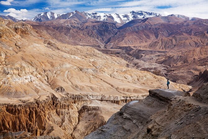 6 Day Upper Mustang Tour by 4WD Jeep from Pokhara - Price and What You Actually Get for $3,000 Per Person