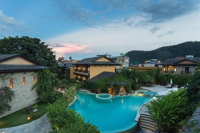 8 Days Luxury Nepal Tour - From city temples to Chitwan’s wildlife rhythm