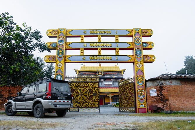 Annapurna Poon hill Sunrise Trek - Pokhara setup by Phewa Lake: the pre-trek mood