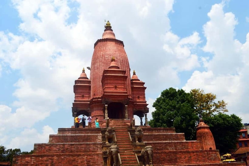 Bhaktapur Durbar Square 4-Hour Tour - Golden Gate and 55 Jhyale Durbar: Where the Woodwork Does the Talking