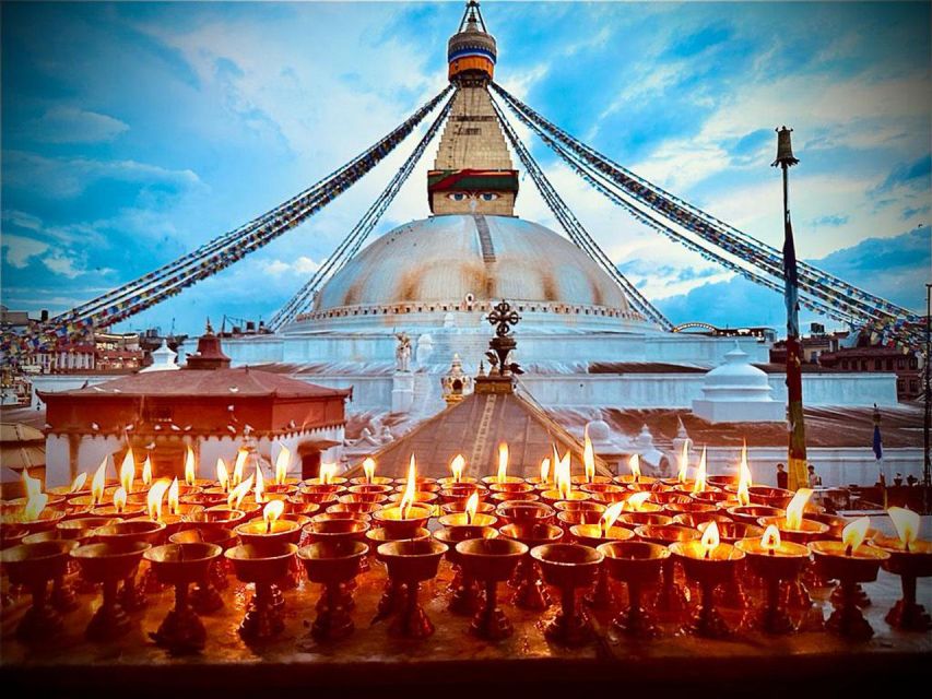 Bhaktapur Durbar Square and Boudhanath Stupa - Why Bhaktapur and Boudhanath fit together so well