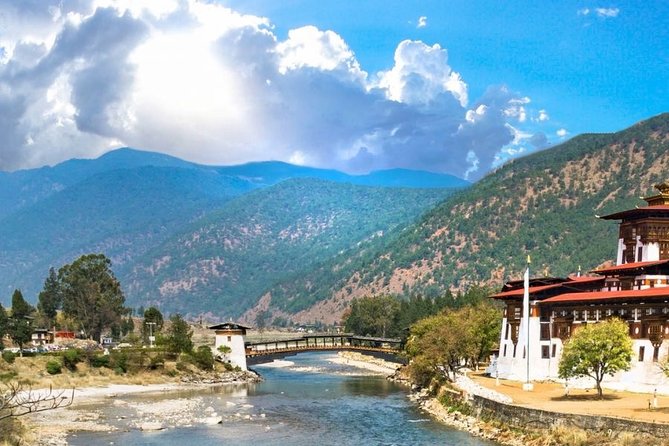 Bhutan Tour- 4 DAYS 3 NIGHTS - Hotels and included meals: where your money actually goes