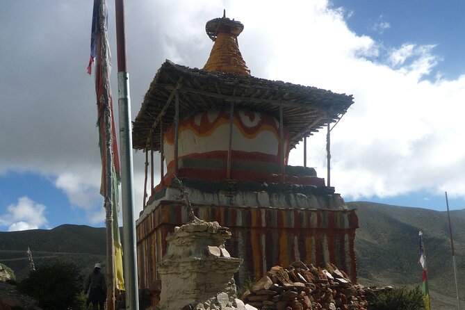 Circle the Annapurna: A Life-Changing Trek Adventure - The Value Picture: What You Pay For, What You Don’t