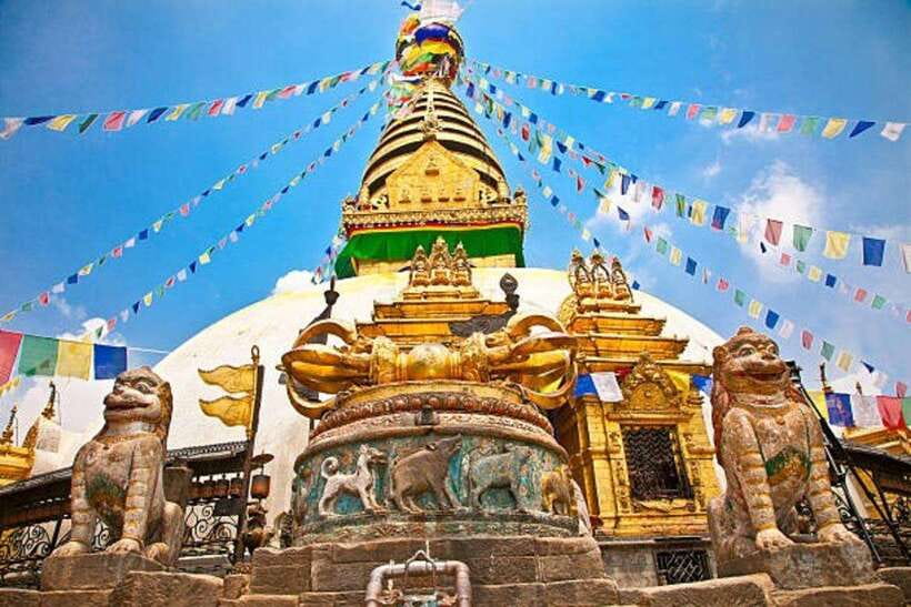Essence of Nepal: 4-Day Tour Kathmandu, Nagarkot & Pokhara - Kathmandu to Nagarkot: temples in the morning, mountains by evening