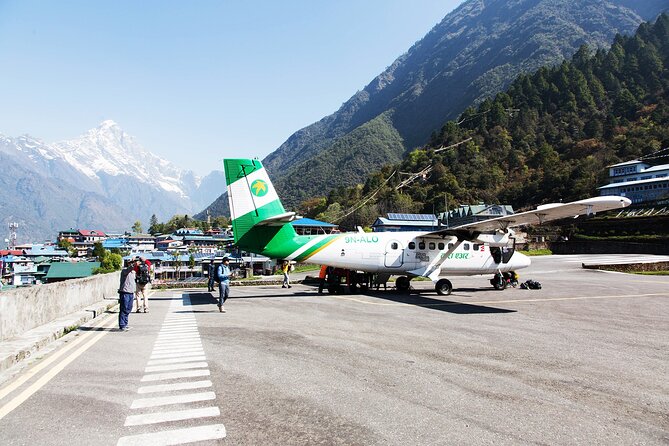 Everest 5-Day Trek from Kathmandu - Your guide and porter team: the difference between tough and doable
