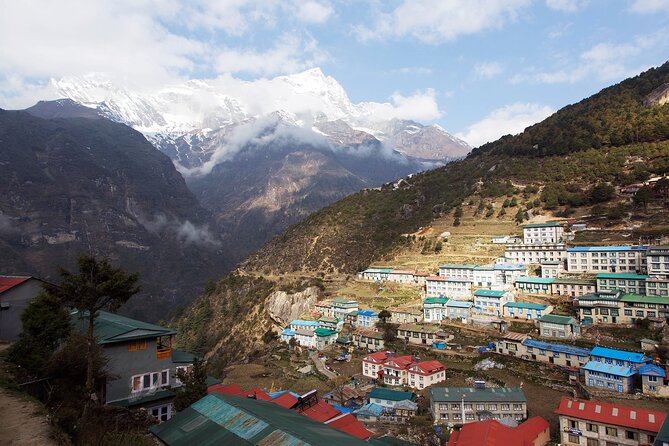 Everest 5-Day Trek from Kathmandu - Day 2 Phakding to Namche Bazaar: the gateway climb and the Sherpa town experience