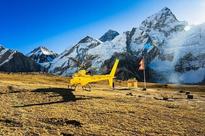Everest Base Camp helicopter tour with landing - Kathmandu to the Everest Region: Comfort Plus Real Views