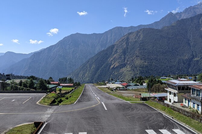 Everest Base Camp Trek 15 days | Local Guide | Flexible Itinerary - Kala Patthar (5545 m) early morning: the best kind of suffering