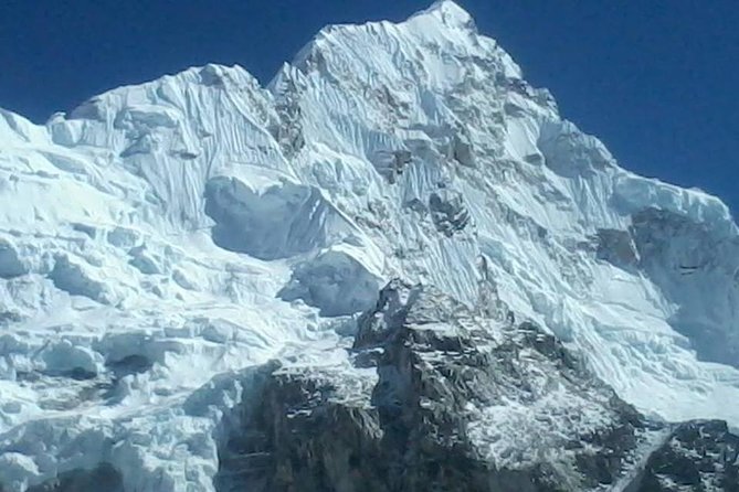 Everest Base Camp Trek - Hiking to Mt Everest - Lukla flight and Phakding day: the jump from city to trail
