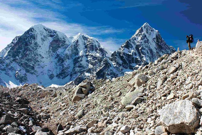 Everest Base Camp Trek with Helicopter Return - 10 Days - Day 7: Khumbu Khola Valley, Chola Lake, and the Approach to Glacier Country