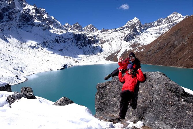 Everest Base Camp Trek with Helicopter Return to Lukla - 10 Days - Everest Base Camp plus a Gorakshep-to-Lukla helicopter, what you really gain