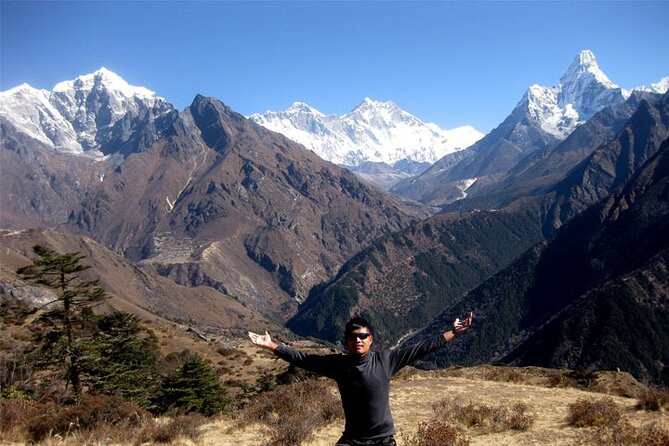 Everest Base Camp Trekking - 13 Days - Namche Bazaar: the gateway feeling and Tengjing Hillary Bridge
