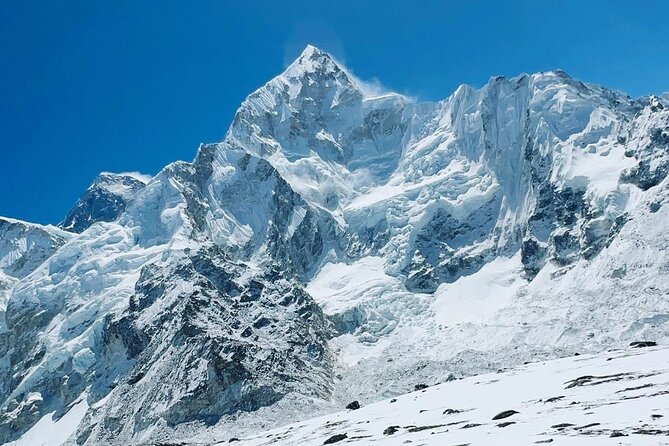 Everest Helicopter Tour - Gokyo viewpoints and lakes: why this route choice matters