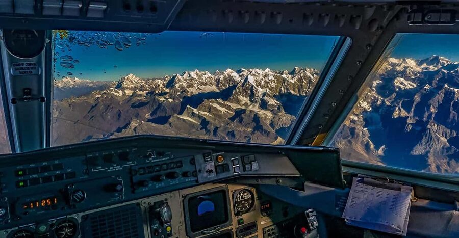 Everest Scenic Mountain Flight (Review Exclusion Section) - The real magic: a guaranteed window seat over Everest