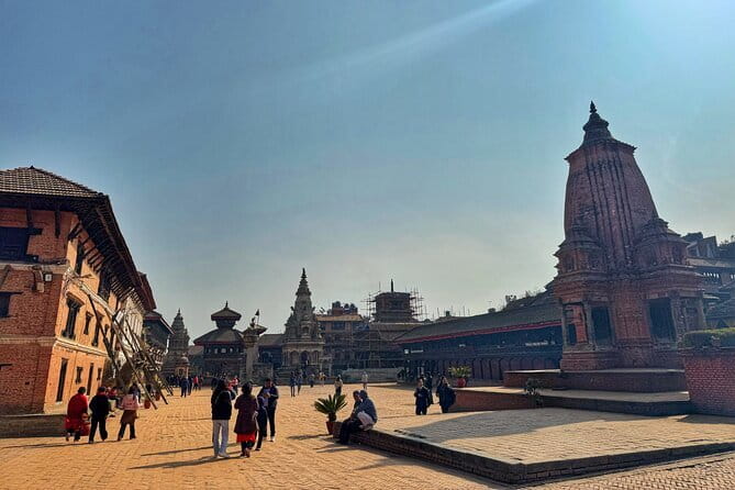 Folklore and Everyday Life in Ancient Patan - The route logic: why courtyards, not just monuments