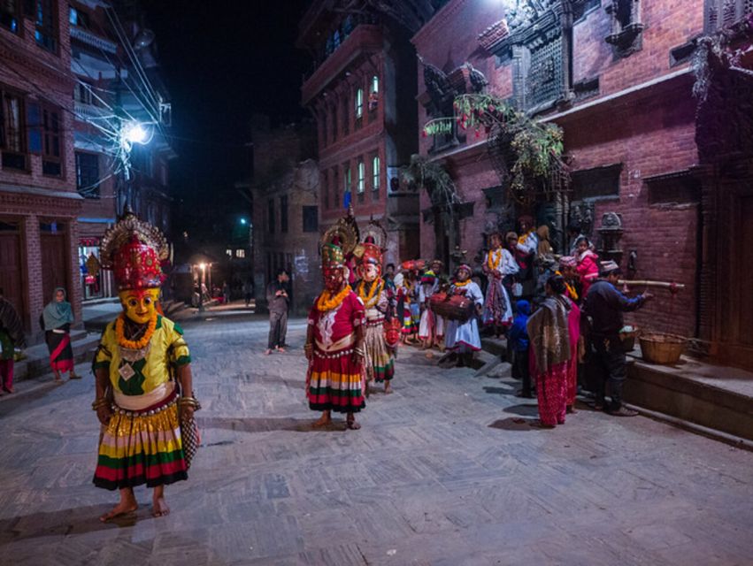 From Kathmandu: Half-Day Guided Tour of Bhaktapur - 55 Window Palace, woodwork details that turn into good stories