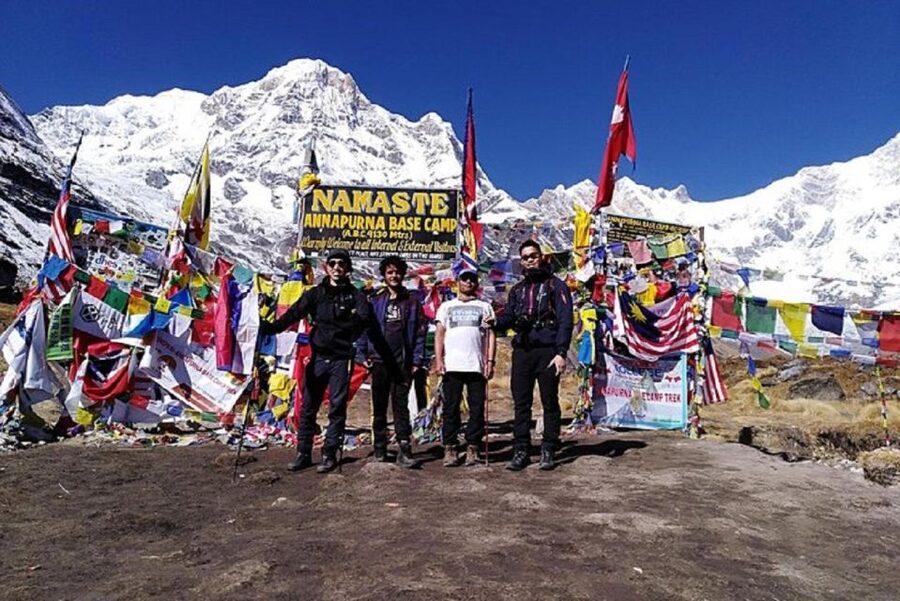 From Pokhara: 5-Day Annapurna Basecamp Trek with Hot Springs - Gear checklist that matches this trek’s weather swings