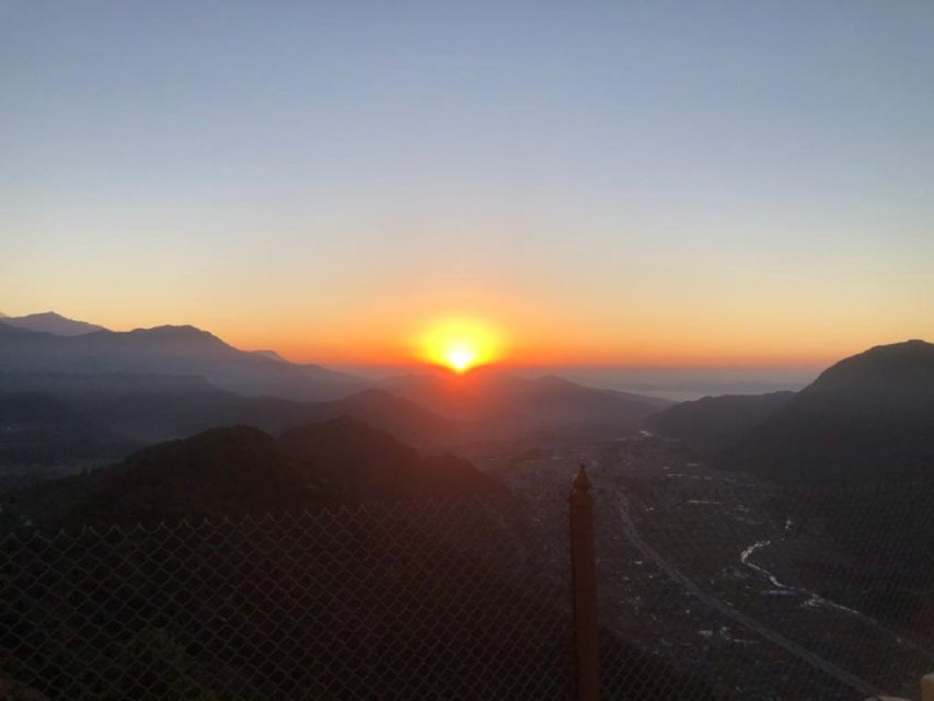From Pokhara: 5-Day Annapurna Basecamp Trek with Hot Springs - Guides and safety, why reviews keep circling the same names