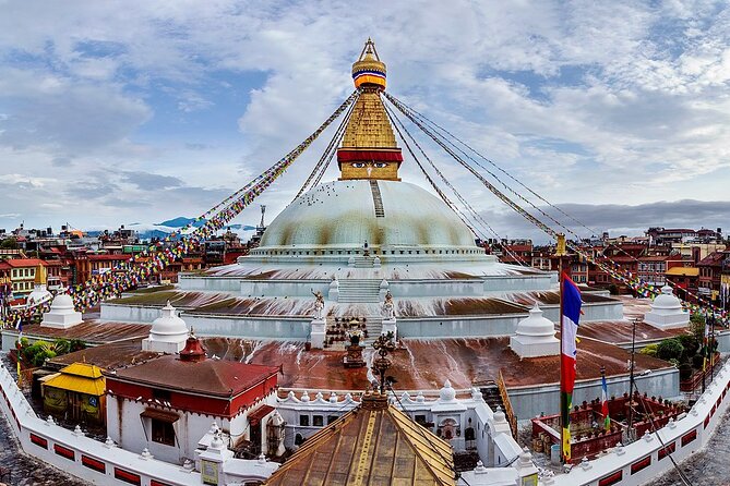 Full Day Kathmandu City Tour: Highlights of the Kathmandu Valley - Bhaktapur Durbar Square: Wood Carving and Palace Energy