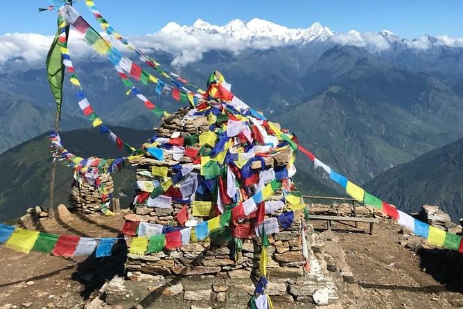 Goisankunda, Trek of the Holy Lakes - Day 6 to Chisapani (2215m): steady descent toward Kathmandu country