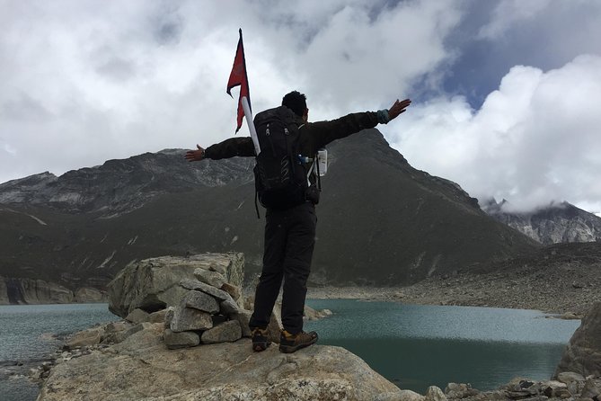 Gokyo Lakes, Gokyo Ri Trekking Package - 10 Days - Service and Group Feel: What the Operator Gets Right