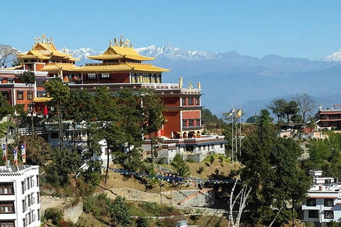 Hiking & city tour in Kathmandu with community Volunteering - City classics first: Monkey Temple, Durbar Squares, and market time
