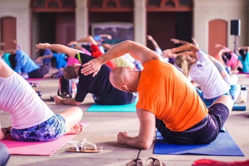 Kathmandu: 1-3 Day of Yoga and Meditation with Reiki Retreat - Yoga That Teaches More Than Poses: Asana, Pranayama, Chanting, and Philosophy
