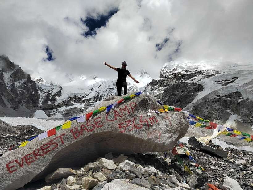 Kathmandu: 1-Hour Scenic Flight Over Mount Everest - Everest and the Himalayas From Above: What It Looks Like
