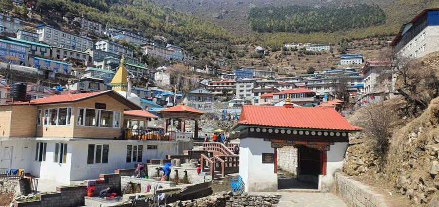 Kathmandu: 14-Day Everest Base Camp with Kala Patthar Trek - Phakding to Namche Bazaar: the long climb into Sherpa country