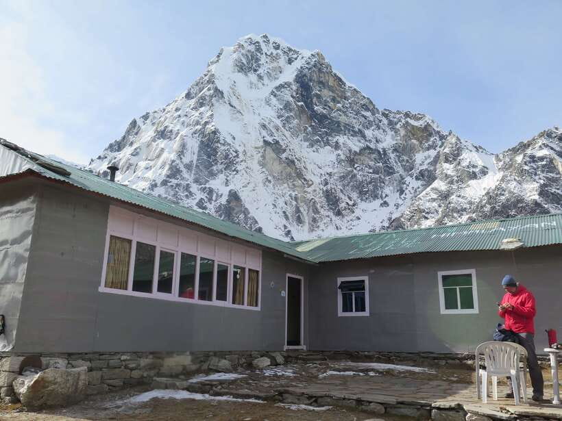 Kathmandu: 15-Day Everest Base Camp Trek with Guide - Day 3: Flight to Lukla and that first easy hike
