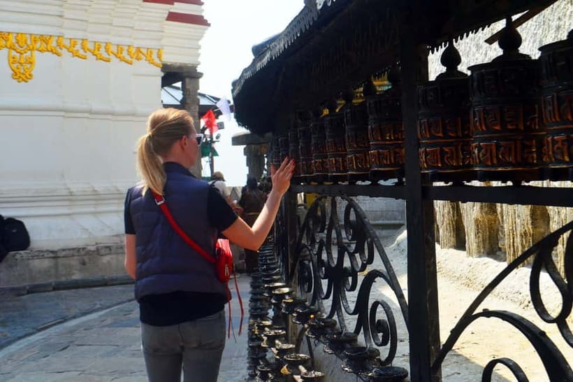 Kathmandu 4-Heritage Sites Tour - Kathmandu Durbar Square and Kumari Ghar: the living goddess moment