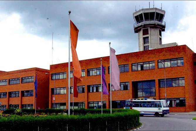 Kathmandu Airport Departure Transfer – Easy, Safe & Hassle-Free - Timing Tips So You Do Not Cut It Too Close