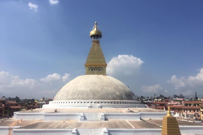 Kathmandu and Pokhara Relaxing Tour - The Drive to Pokhara and the Lake-First Approach