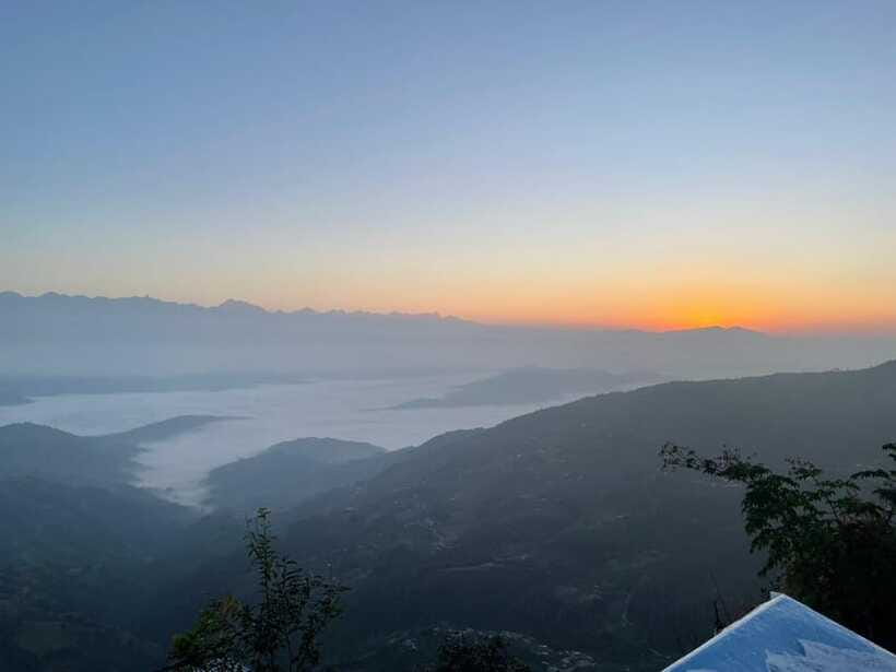 Kathmandu: Bhaktapur and Nagarkot Sunrise to Sunset Tour - Guides Matter Here: English Clarity and Photo Spot Tips