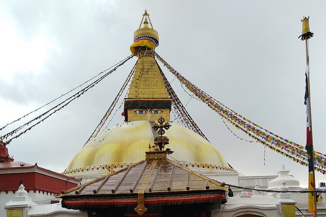 Kathmandu Full-Day Private Tour with Pick Up - Comfort, crowd energy, and respectful temple etiquette