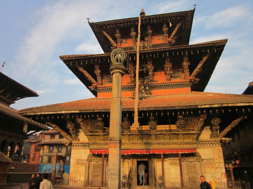 Kathmandu: Full-Day Tour of 5 World Heritage Sites - Pashupatinath on the Bagmati River: Hindu Pilgrimage in the Most Direct Sense
