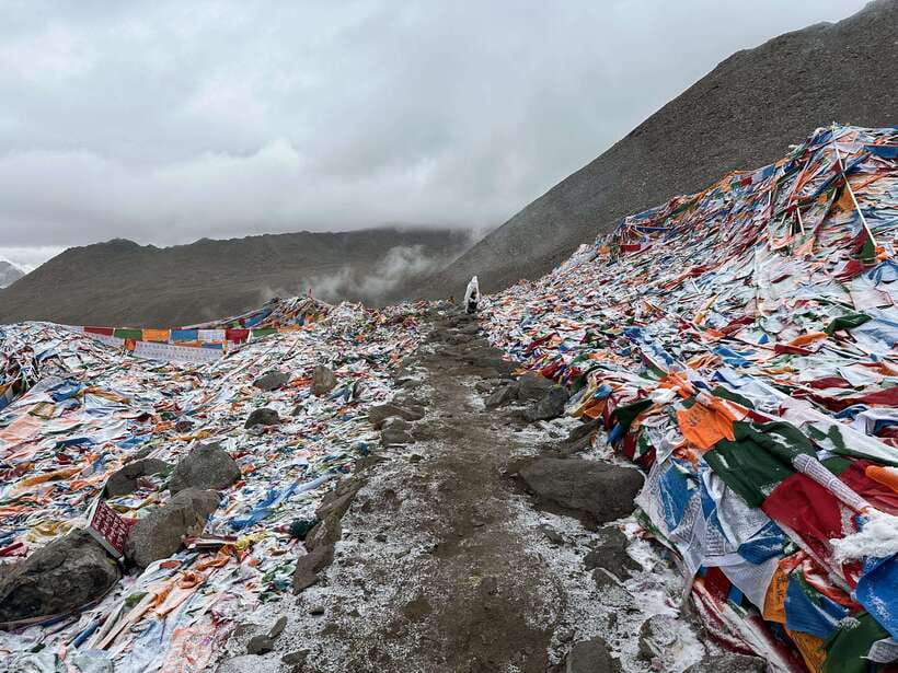 Kathmandu: Kailash Mansarovar Yatra Tour 2025 - Nagarkot hike and the Rasuwagadhi drive, warming up without burning out