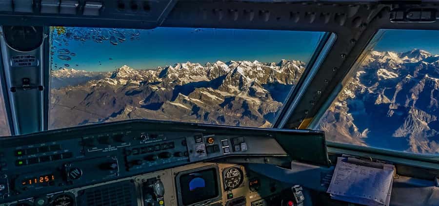 Kathmandu: Mount Everest Scenic Flight with Airport Transfer - Value and what your $180 includes (and what it does not)