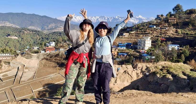 Kathmandu: Nagarkot Sunrise Tour Private or Group with Lunch - The Included Light Lunch Box: Small Food, Real Convenience