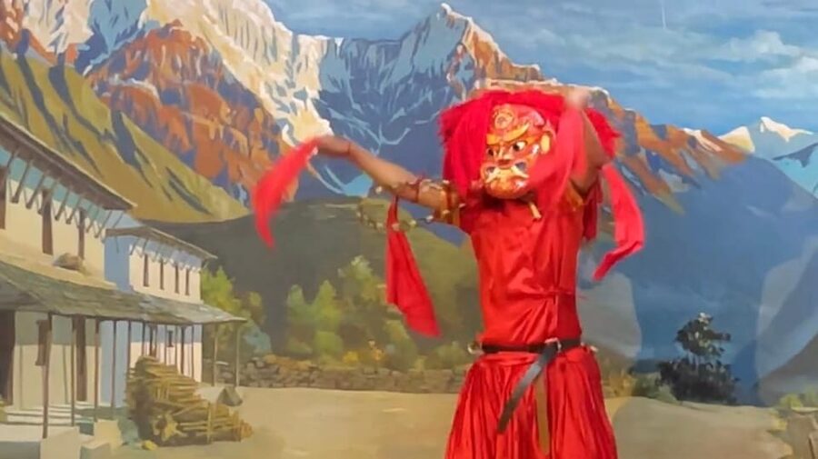 Kathmandu: Nepalese Cuisine dinner with traditional dance - Lake dance and the yak encounter for photos you’ll remember