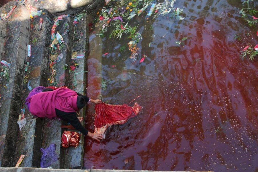 Kathmandu: Pharping, Dakshinkali and Chobhar Tour with Lunch - Tips that make temples and caves easier on your body
