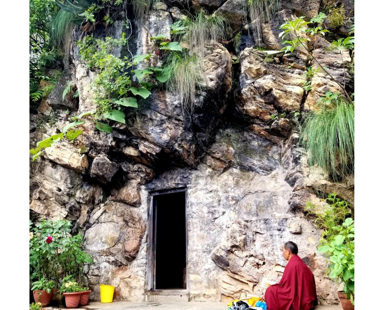 Kathmandu: Pharping, Dakshinkali and Chobhar Tour with Lunch - Chobar Gorge and caves, the water-drain story and possible access changes