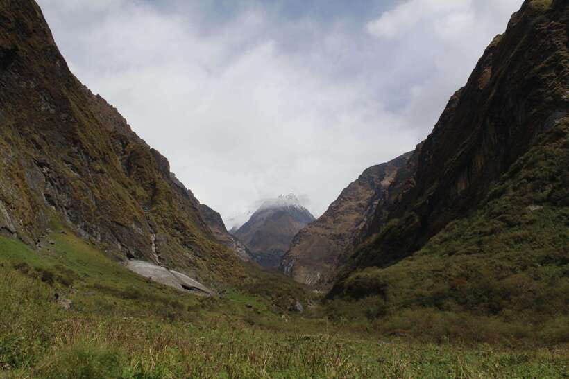 Kathmandu/Pokhara: Annapurna Circuit Trek 10 days - Guide support that people keep naming, Kim, Khim, Nir, and Milan