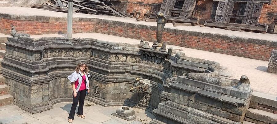 Kathmandu: Private Bhaktapur and Patan Sightseeing Tour - Bhaktapur Durbar Square: Golden Gate, 55 Jhyale Durbar Woodwork, Nyātāpola