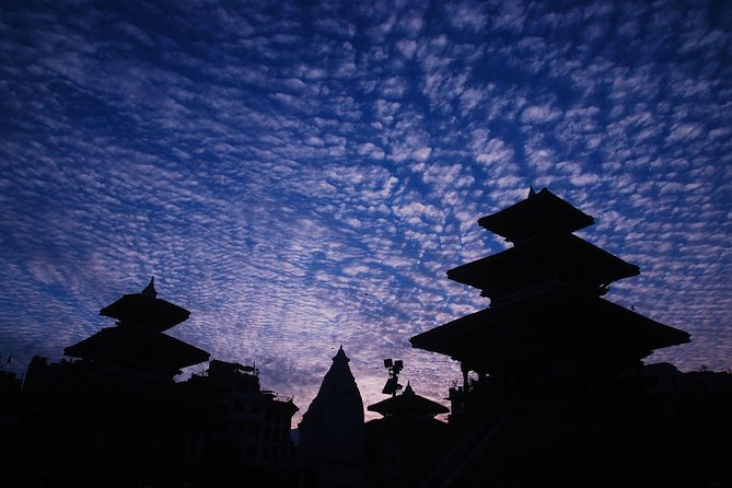 Kathmandu Sunset Tour by Rickshaw Including Durbar Square Visit - Should You Book This Kathmandu Sunset Rickshaw Tour?