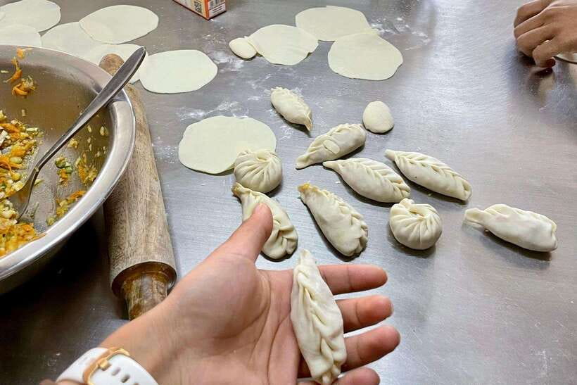 Kathmandu: Traditional Momo Making Class & Pickup - The Market Stop: Choosing Ingredients That Give Momo Flavor